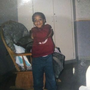 Meet your Posher, Malik